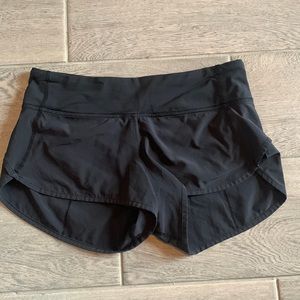 Lululemon Speed Ups size 4